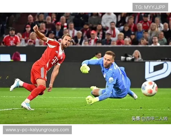 凯恩禁区劲射打穿球网，拜仁轻松扩大优势